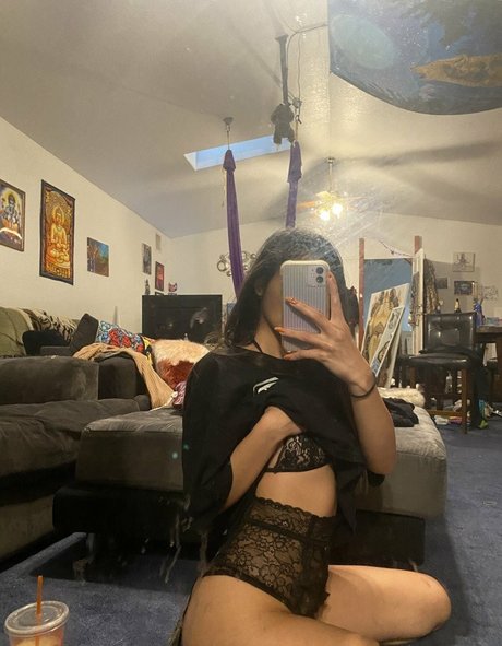 Lil Asian Princess ホットなスター 画像