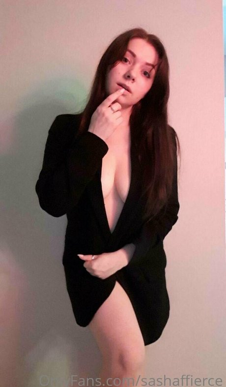 sashaffierce ホットなモデル 写真