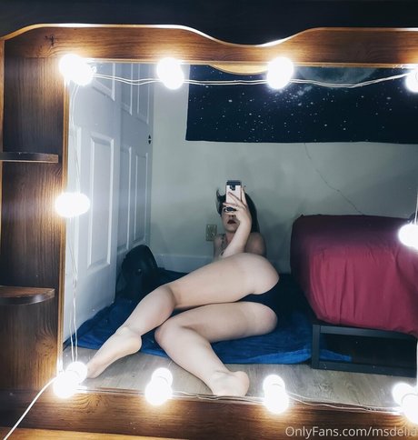 msdeliaxo 独占スター 写真