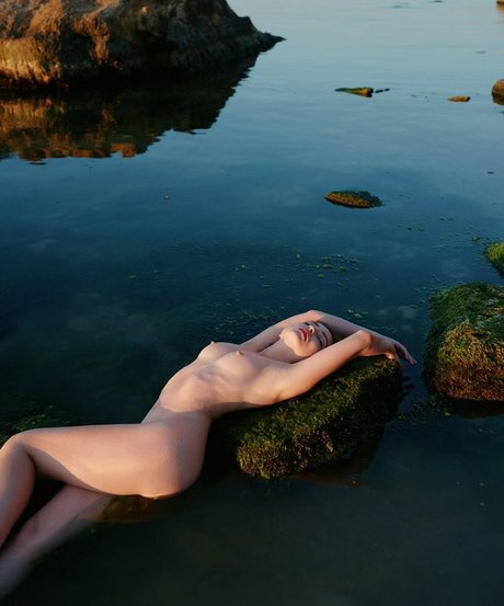 Olia Malyuchenko ポルノスター パーフェクト 写真