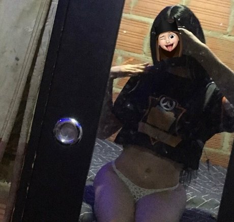 soy danni18 ヌードモデル 写真