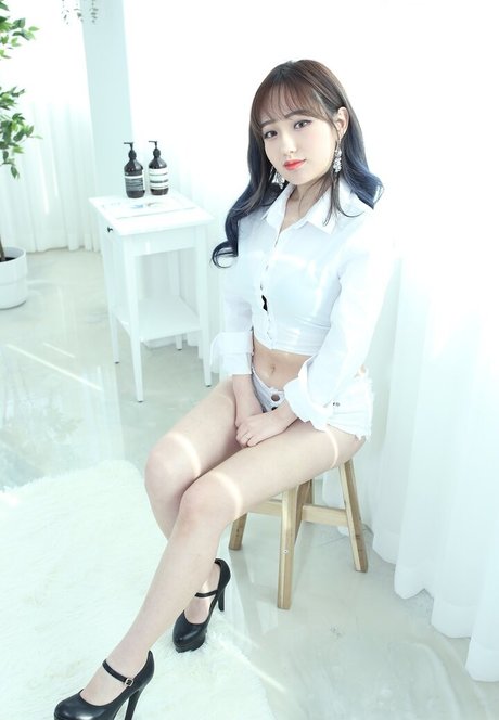Chulwoo ヌードモデル 写真