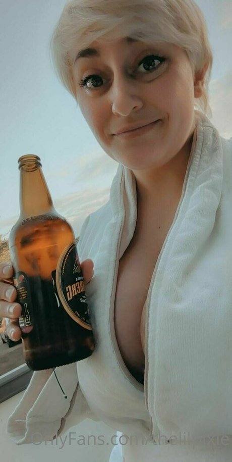 thelilpixie セクシーなスター 写真