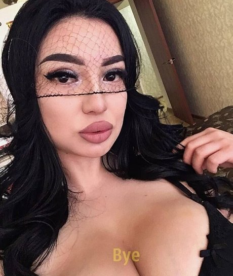 Asa Lochka 完璧なスター 写真
