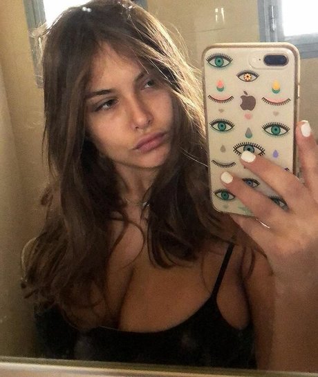 Evelin Aizenberg トップモデル 写真