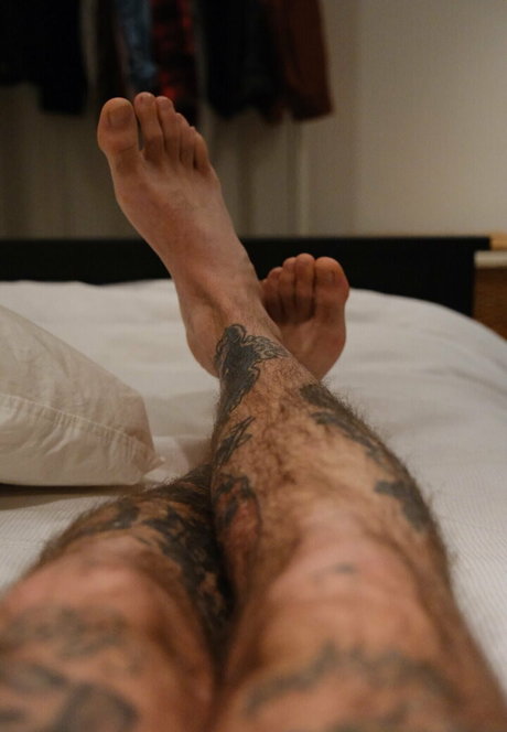 male feet uk セクシーなスター 画像