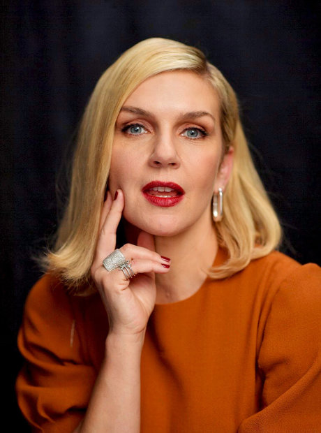 Rhea Seehorn 無料女優 画像