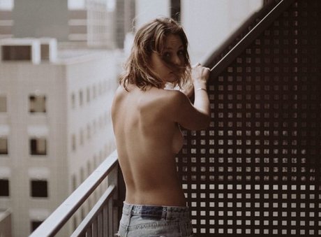 小さなお尻のOnlyFans 無料セックス 写真