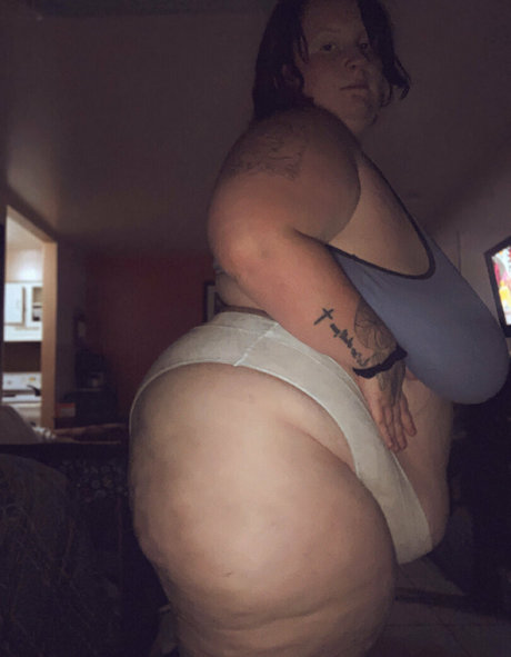laceee1996 profile image