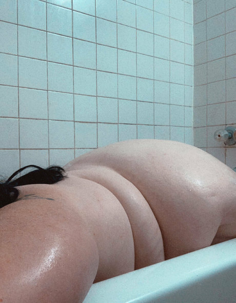 laceee1996 高品質女優 写真