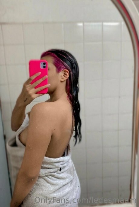 ledesmaam 裸の女優 写真