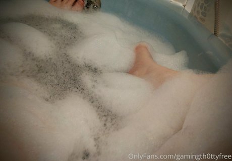 gamingth0ttyfree ポルノスター ヌード 写真