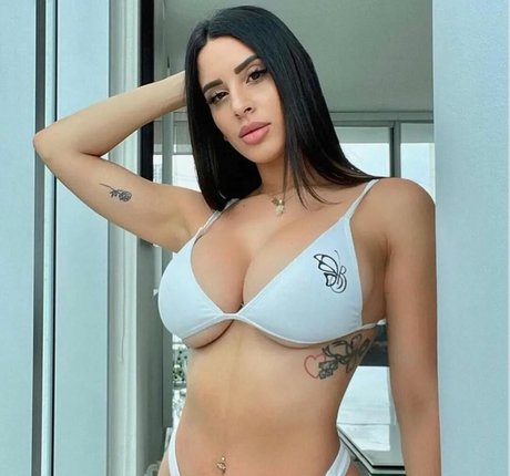 Jasleen Brar HDモデル 画像