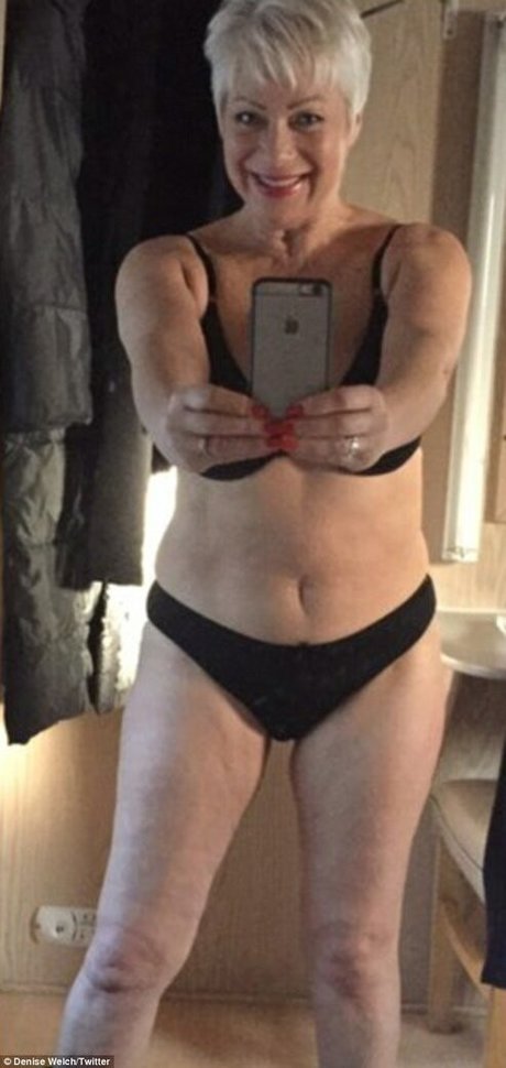 Denise Welch ポルノスター エロティック 写真