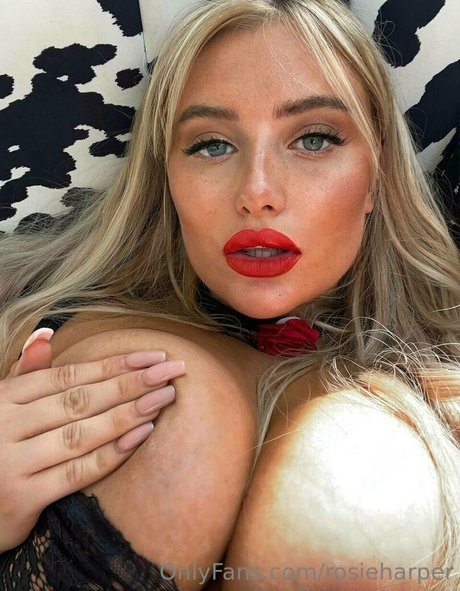 rosieharper アダルトモデル 写真