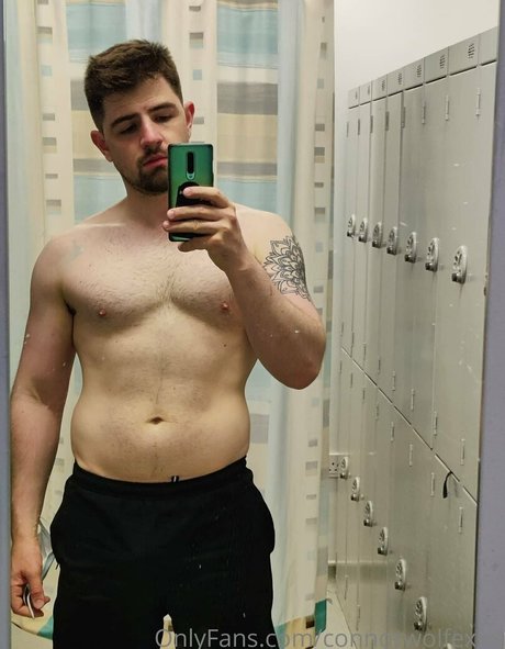 connorwolfexxx かわいいポルノスター 写真