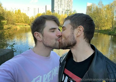 connorwolfexxx 素敵なポルノスター 画像