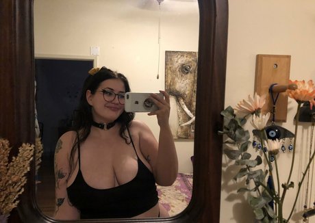 レズビアンの猫OnlyFans セクシー 写真