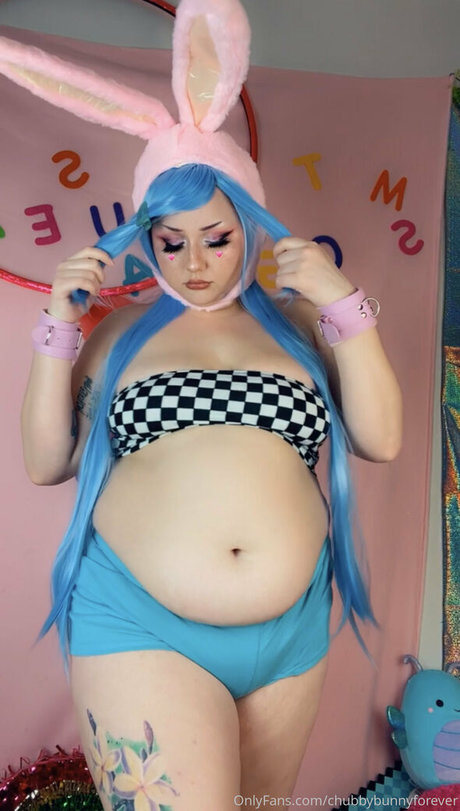 chubbybunnyforever ポルノスター 写真