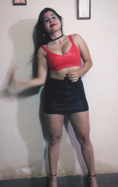 Belen Blanco セックスモデル 画像