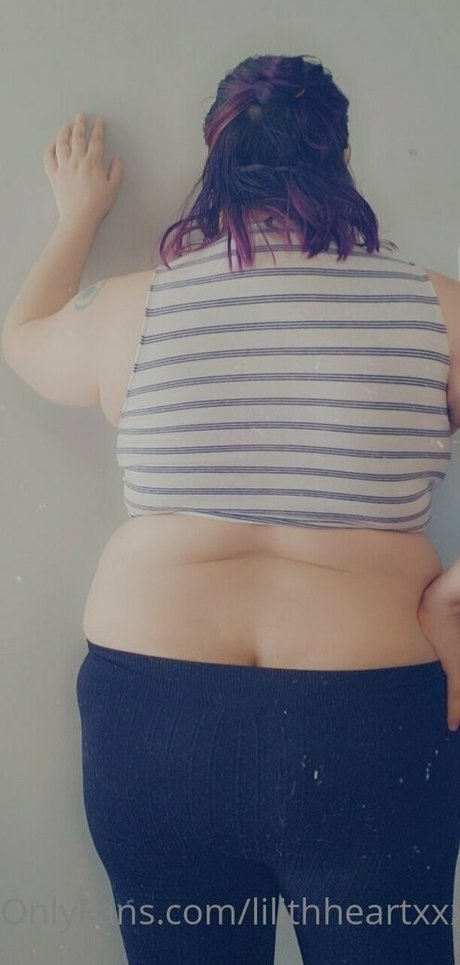 lilithheartxxx 裸のポルノスター 画像