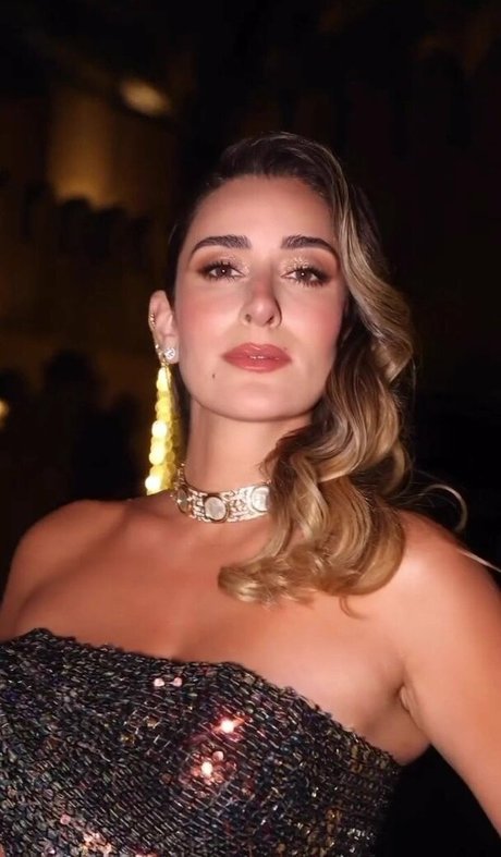 Amina Khalil アダルトスター 写真