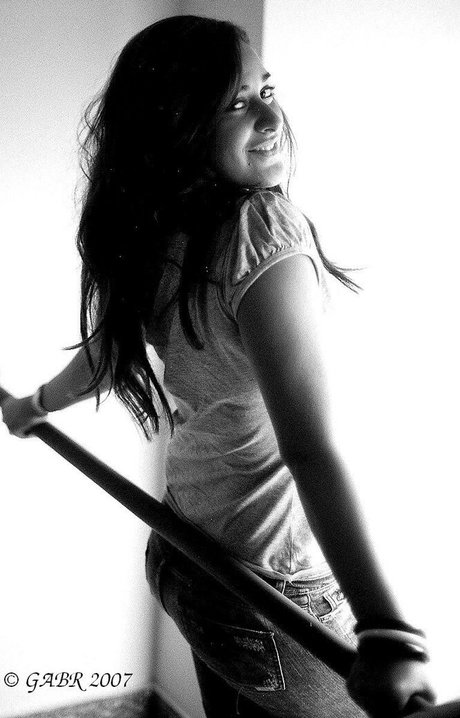 Amina Khalil 限定スター 画像