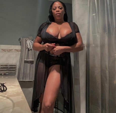 Clara Marie セックスポルノスター 写真