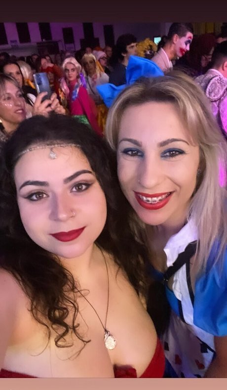 sabrinacadete98 セクシーなスター 写真