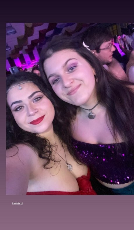sabrinacadete98 ポルノスター xxx 写真