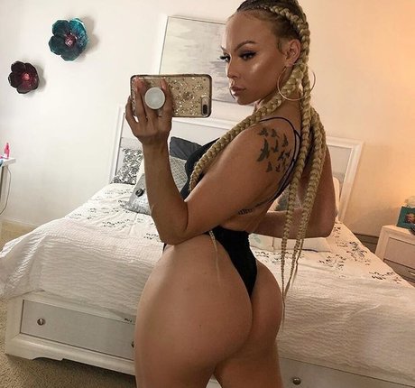 コスプレ JOI OnlyFans ホットヌード 写真