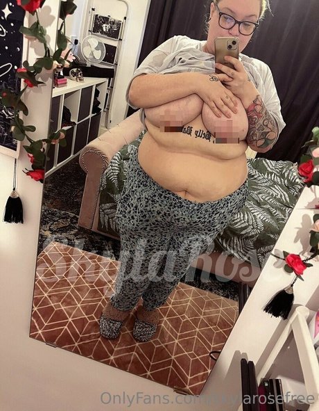 skylarosefree 最高のスター 写真