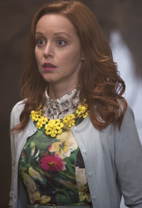 Lindy Booth 裸のスター 画像