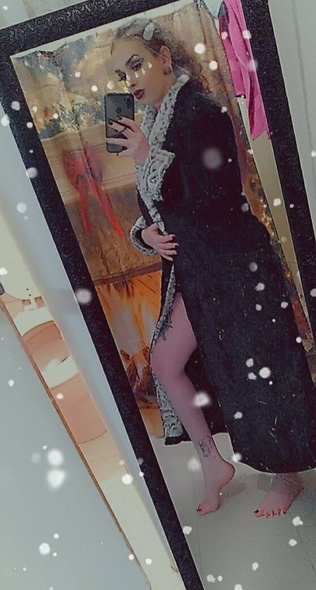 kittysquish420k ヌード女優 写真