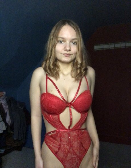 Savannahmalaby19 最高の女優 写真