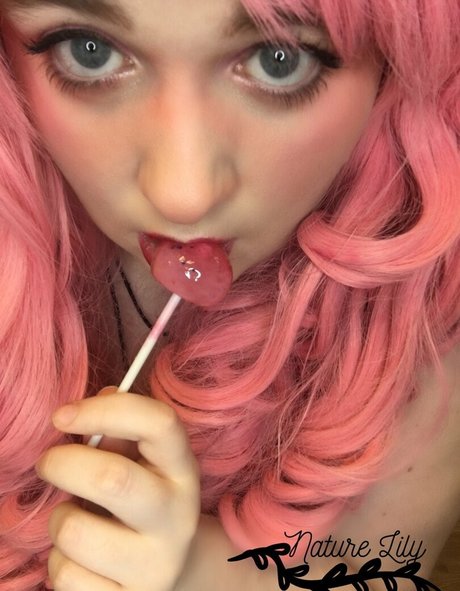 naturebabylily 可愛いモデル 写真