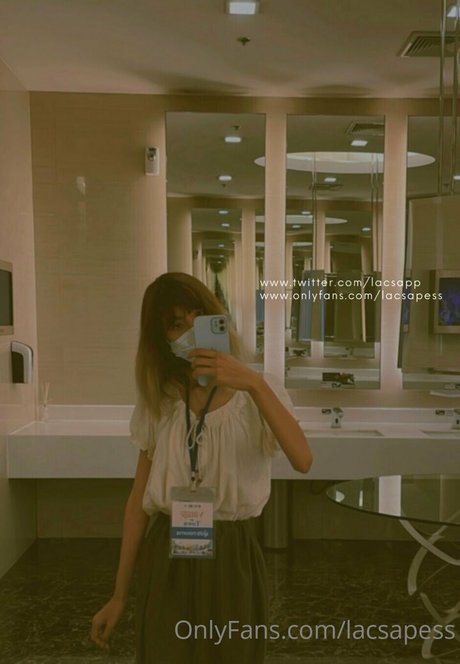 lacsapess エロティックなポルノスター 写真