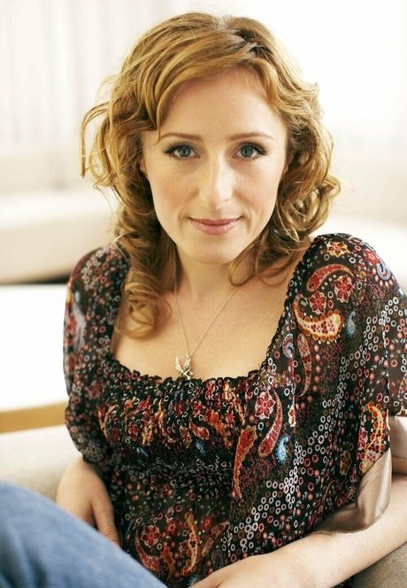 Nicola Stephenson セックスモデル 画像
