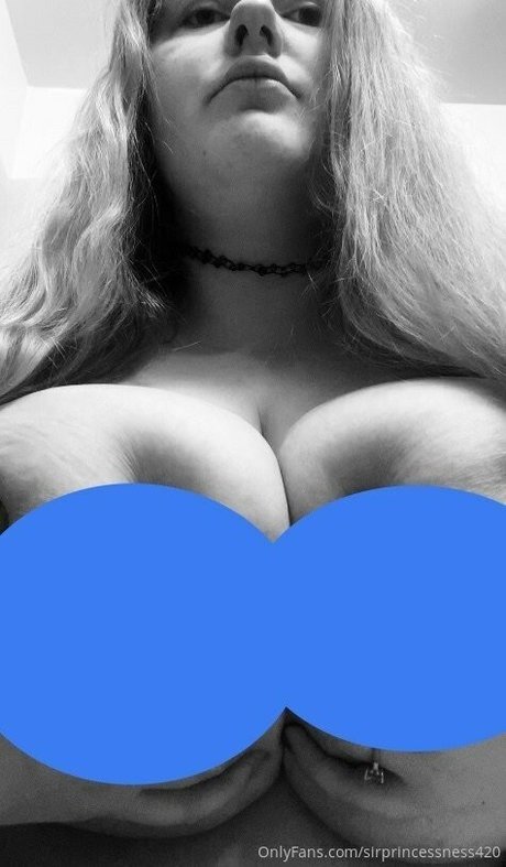 sirprincessness420 ポルノスター 可愛い 写真