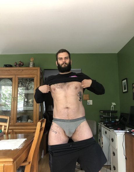 abeardedboy ポルノモデル 画像