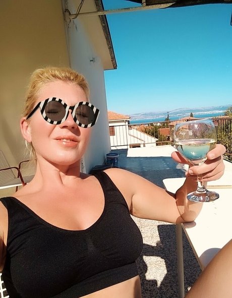 misshotcroatia ヌードモデル ギャラリー