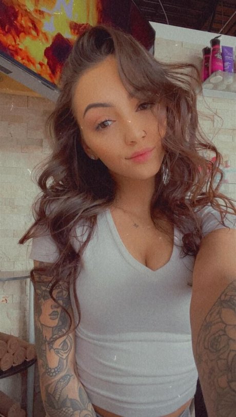 Bianka Montijo xxxモデル 写真