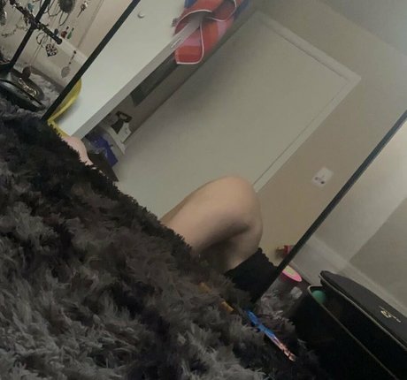 太った足のOnlyFans 美しい裸 画像