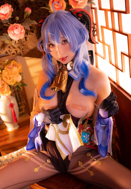 Sameki 完璧なポルノスター 写真
