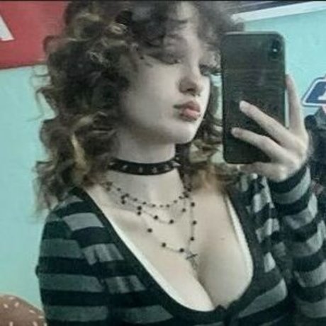 goth queen os アートモデル 写真