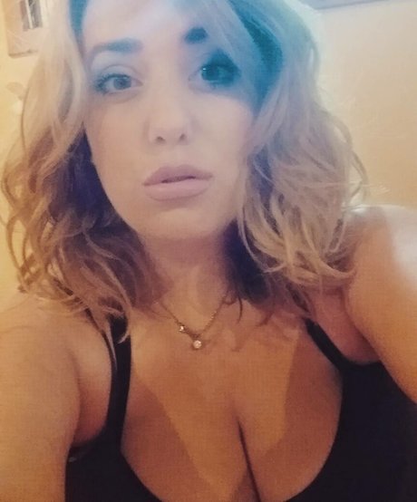 熟女ストリップOnlyFans パーフェクト 画像