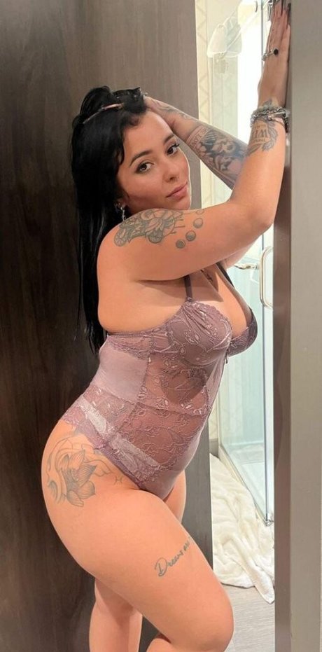 Daniellecohn ヌードモデル 写真