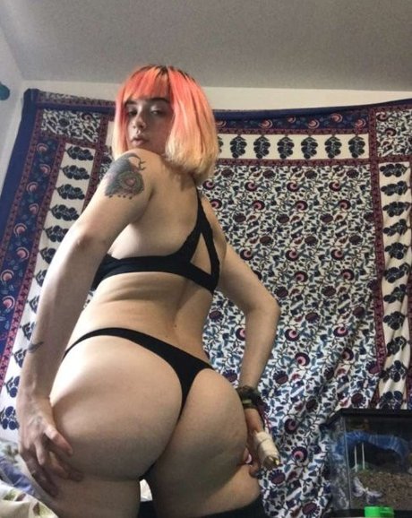Xoearabella ポルノスター 裸 写真