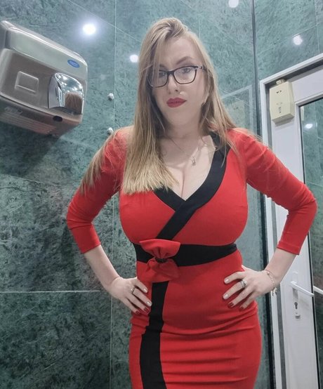 Blondy1 ホット女優 アーカイブ