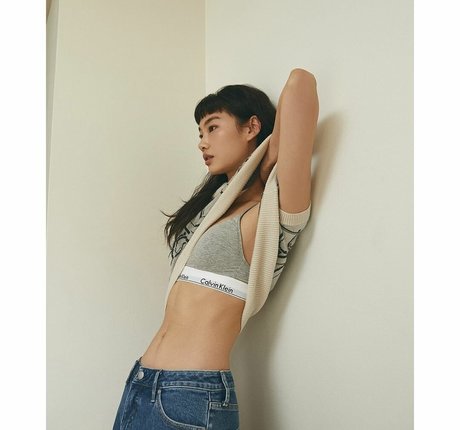 Jung Ho yeon 独占スター 画像